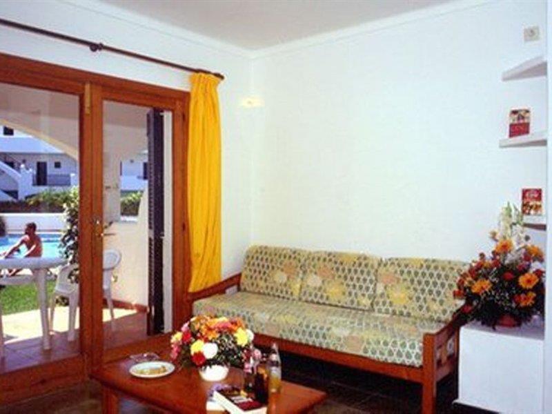 Bluesea Ses Cases D'or Aparthotel 4*