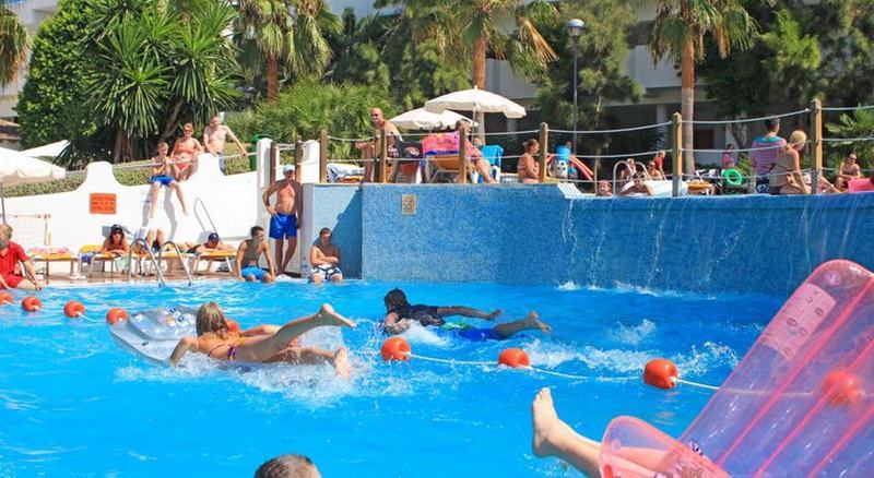 Aparthotel Bluesea Ses Cases D'or Cala d'Or (Mallorca)